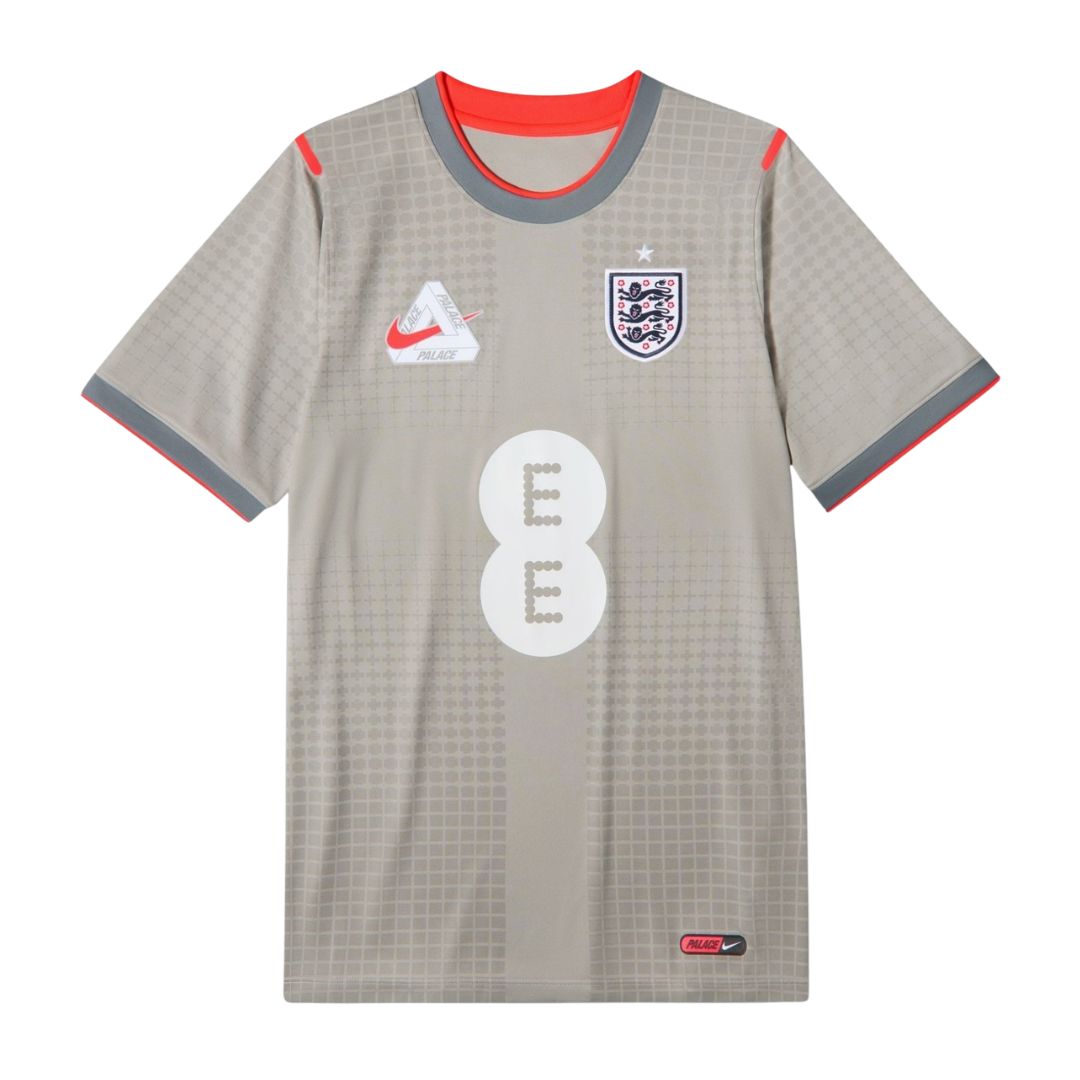England 2026 pre-match shirt front, grey with EE sponsor