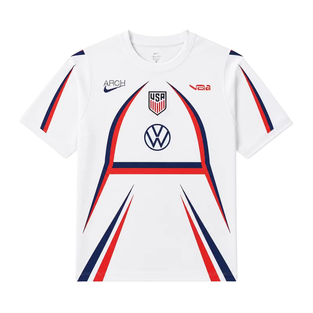 USA 2026 pre-match shirt front, white with red and navy stripes