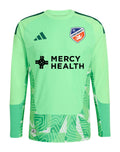 FC Cincinnati 2026 green goalkeeper shirt front, long sleeves